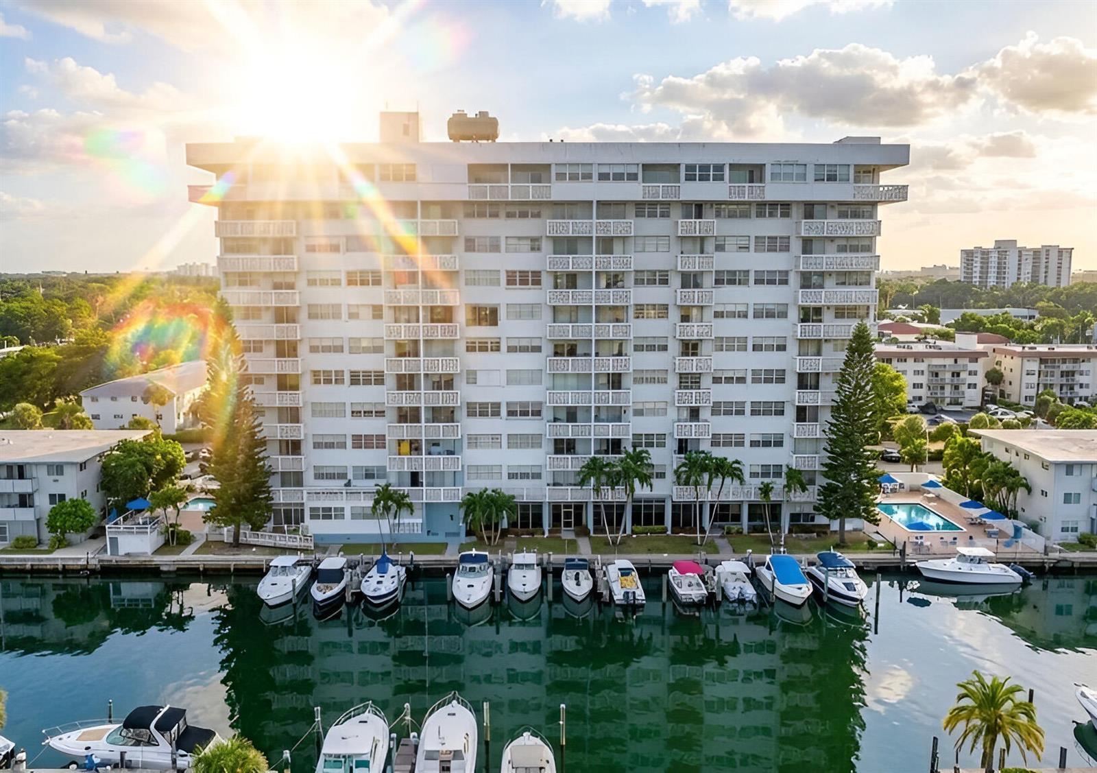 Image 2: 02