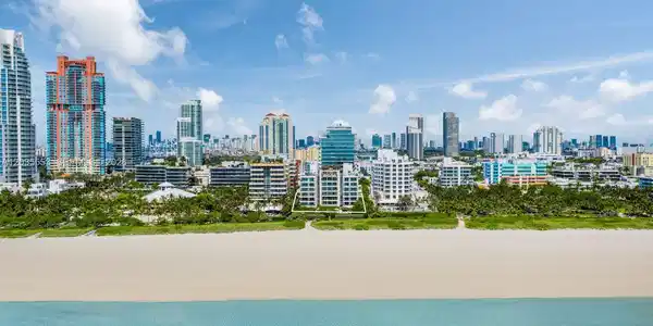 125 Ocean Dr