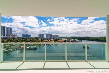 400 Sunny Isles Blvd