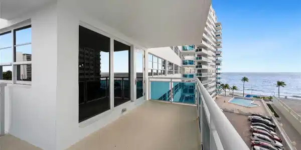 3430 Galt Ocean