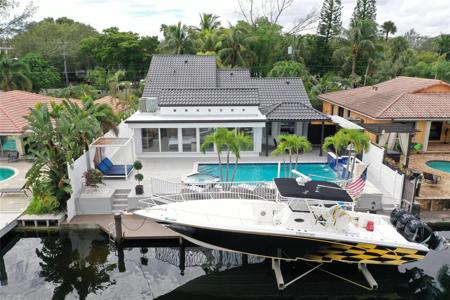 2363 SE 15th
