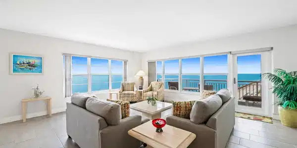 3850 Galt Ocean