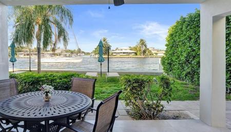 505 N Riverside