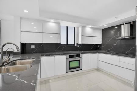 3420 S Ocean