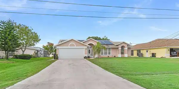 3087 SE Galt
