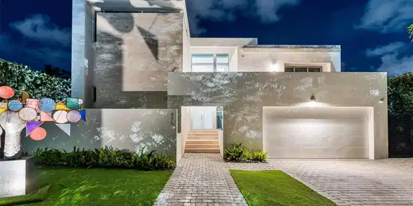 470 S Shore Dr