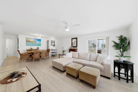 1450 N Riverside