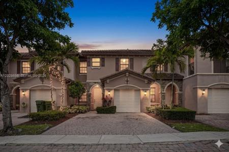 215 SE 37th Pl