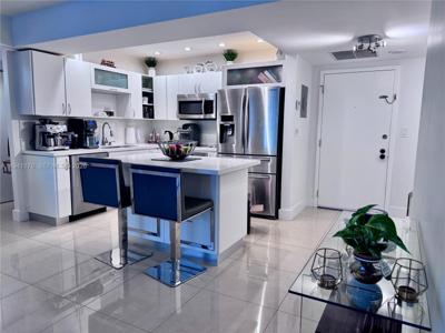 600 Three Islands Blvd