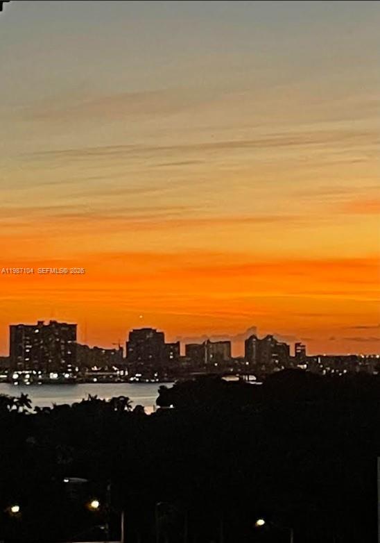Image 4: sunset view to the west - intracoastal