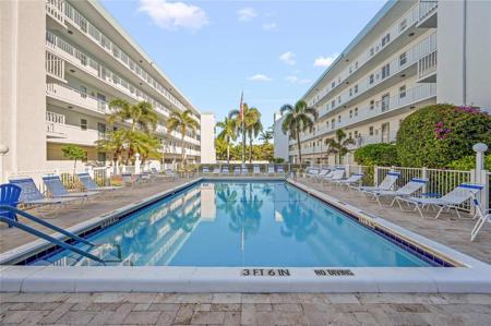 4629 Poinciana