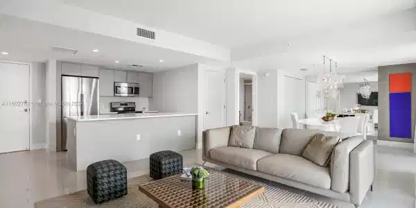 1150 101st St