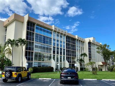 851 Three Islands Blvd