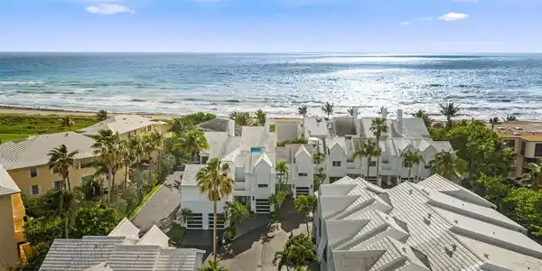 2115 S Ocean