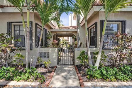 905 SE 12th