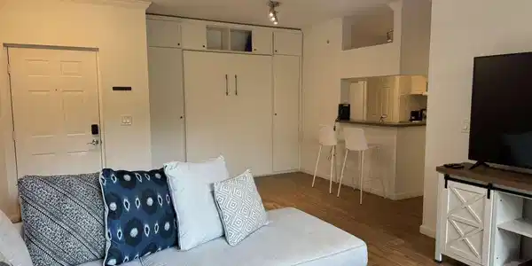 17125 N Bay