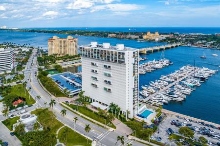 400 N Flagler