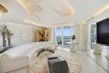 1000 S Pointe Dr