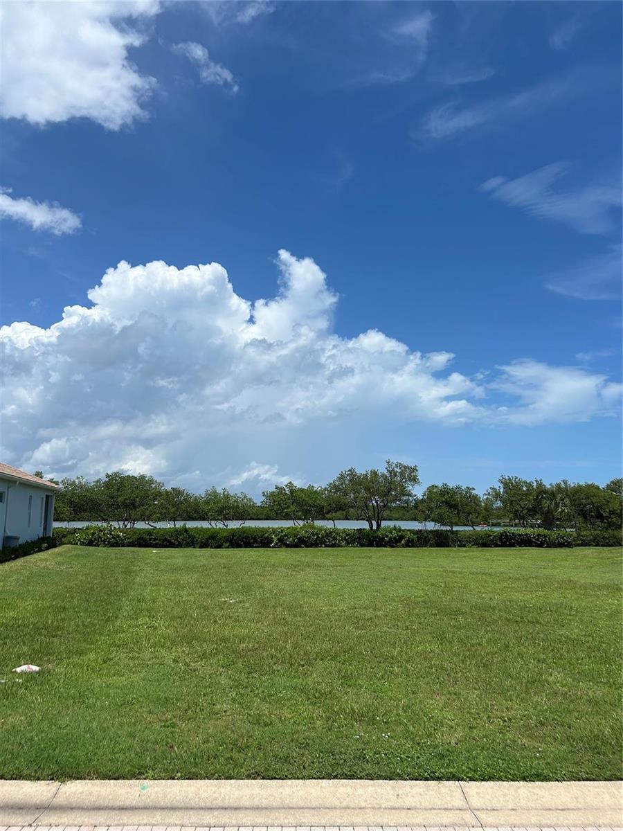 Image 2: Photo 2