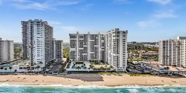 4300 N Ocean