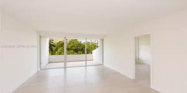 155 Ocean Lane Dr