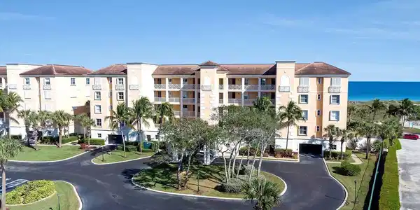 1020 Windward