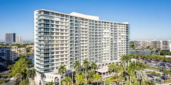 3800 S Ocean Dr