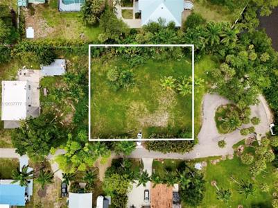 304 ROYAL PALM PARK RD