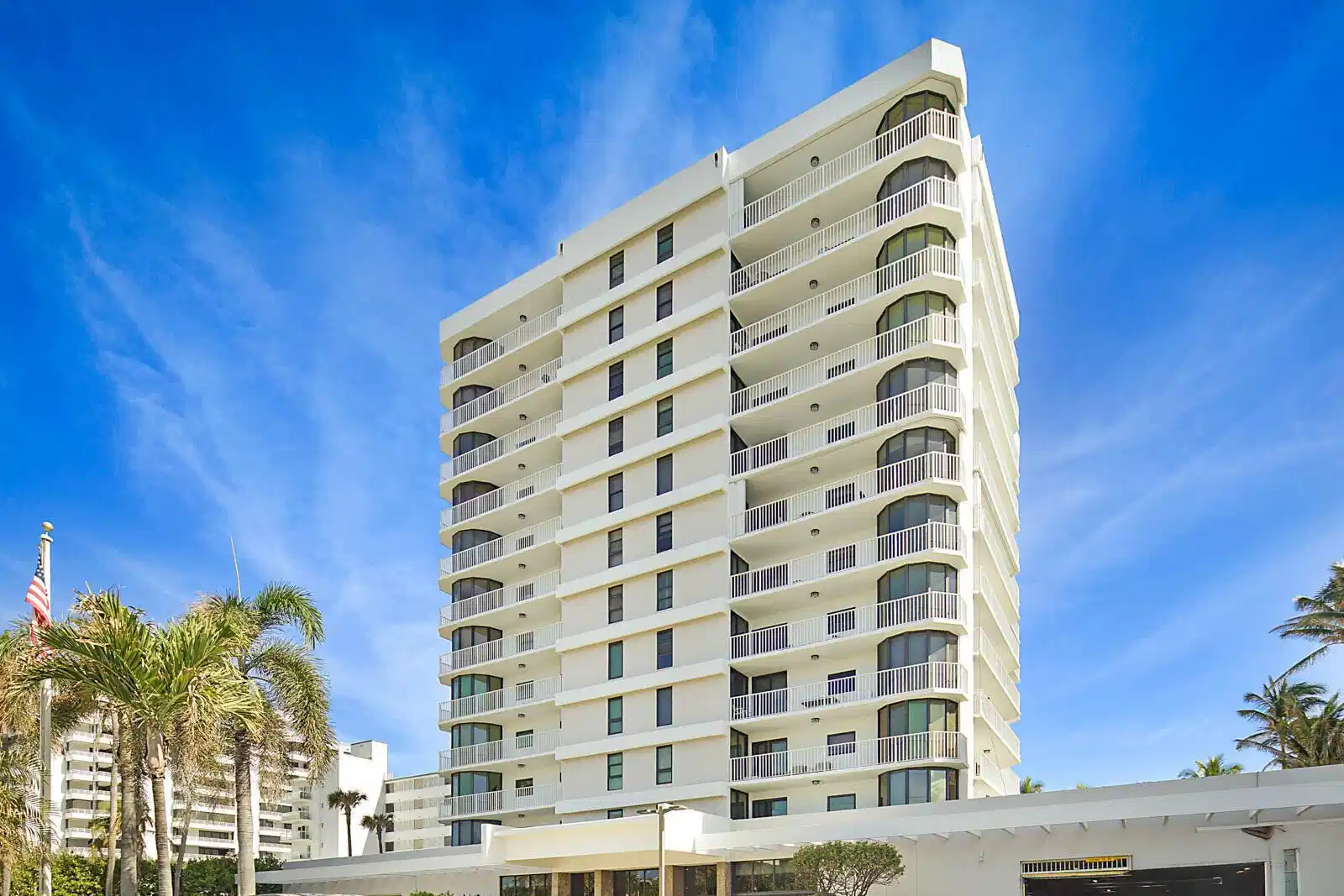 Image 1: 01_2917_S_Ocean_Blvd_Unit_401_mls