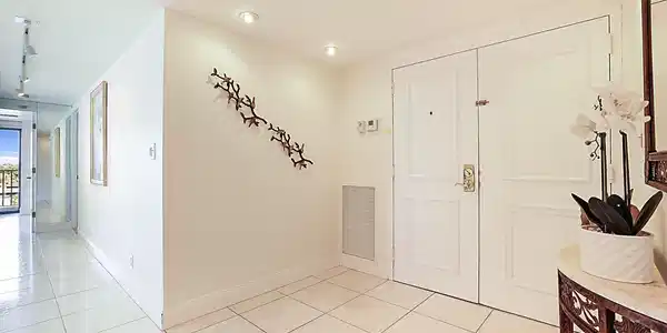 Image 3: 03_2917_S_Ocean_Blvd_Unit_403_mls