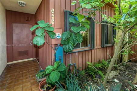 444 SE 14th St