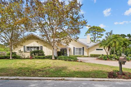5311 SE Burning Tree