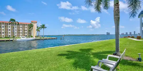 111 Shore