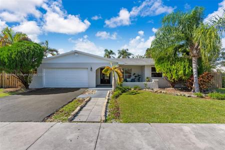 19964 SW 82nd Pl