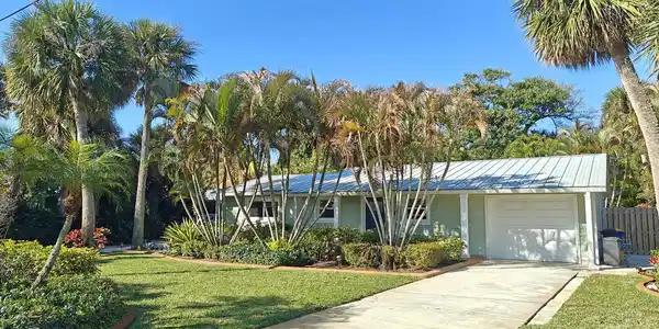 282 SE Edgewood