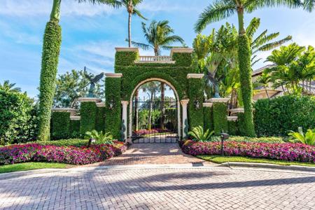 301 Mizner Lake Estates