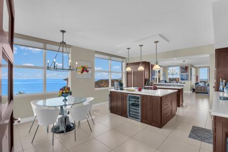 2110 N Ocean