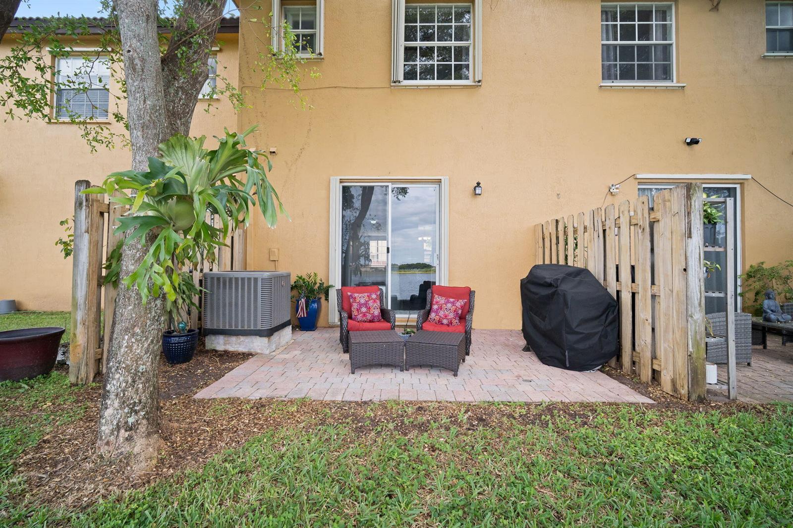 Image 2: 38-web-or-mls-DSC02472