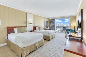 18001 Collins Ave Unit 1501