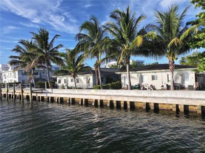 2200 Bay Dr