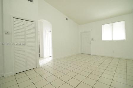 1568 SE 26th St