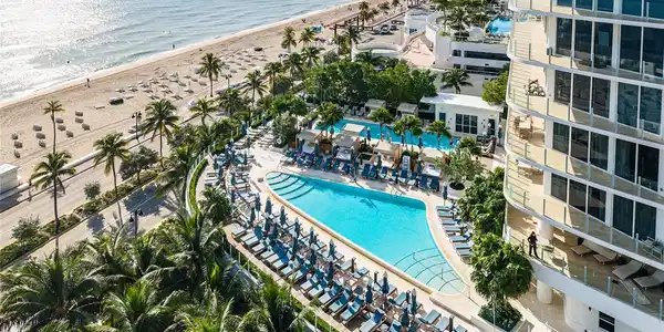 525 N Fort Lauderdale Beach