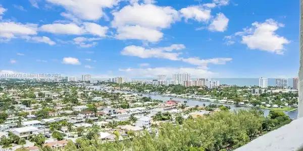 3200 Port Royale Dr N Unit 2107