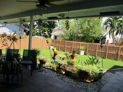 231 SE 9th