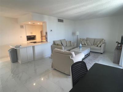 1731 SE 15TH