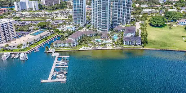3 Water Club