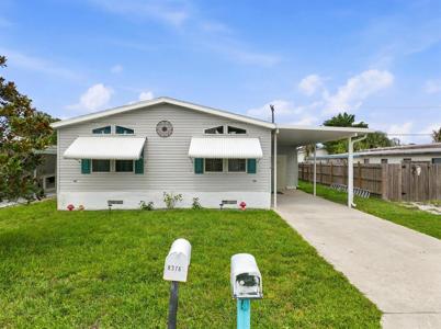 8355 SE Wren