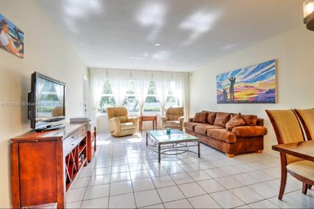 850 NE 12th Ave