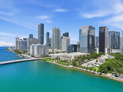 701 Brickell Key Blvd