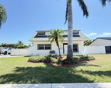 18211 SW 95th Ct